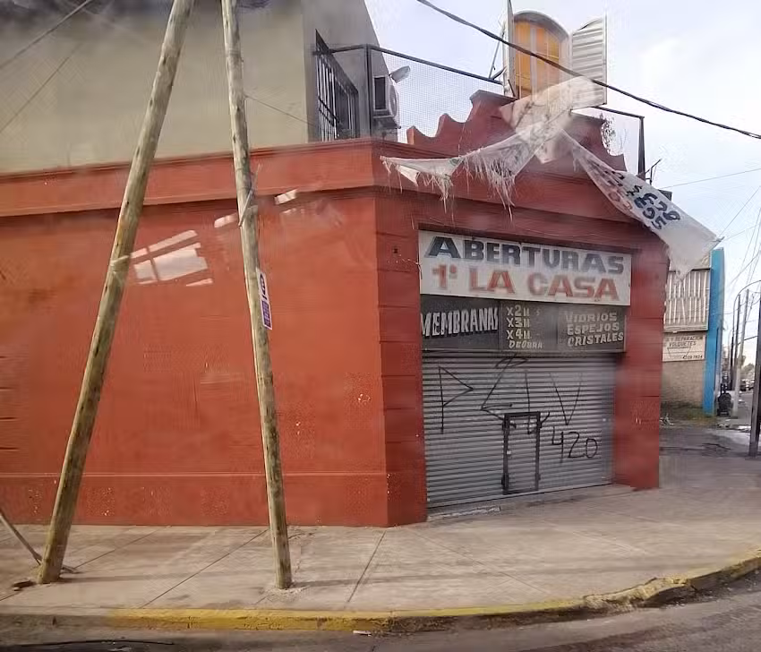 Aberturas 1° La Casa