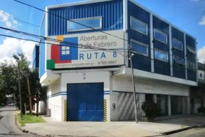 Aberturas 3 de Febrero RUTA 8