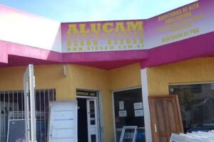 ABERTURAS ALUCAM SRL