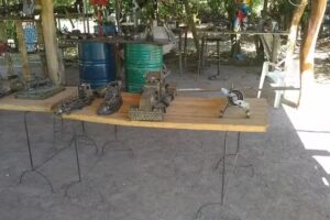 Aberturas Antiguas De Demolicion. Rincon Del Rio