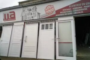 Aberturas de aluminio cañuelas.somos fabricantes