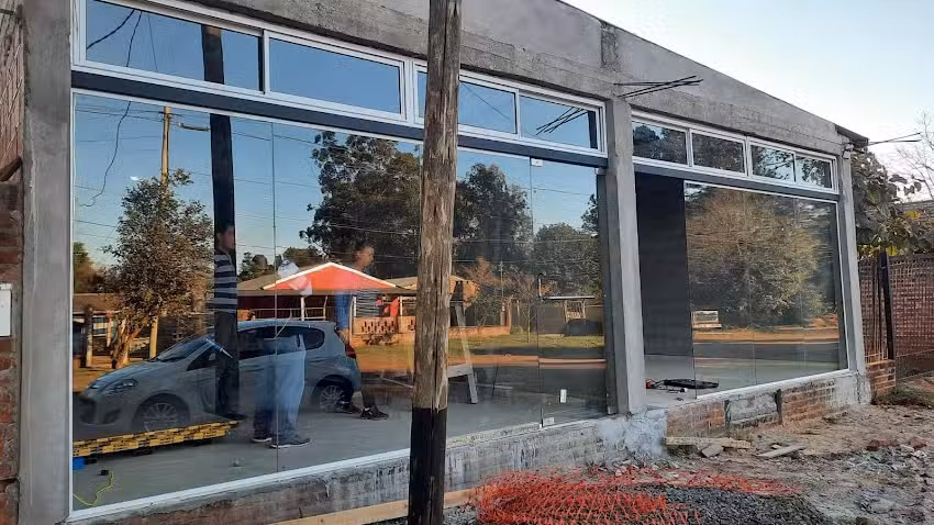 Aberturas de Aluminio. Vidriería y herrería “El Ángel”