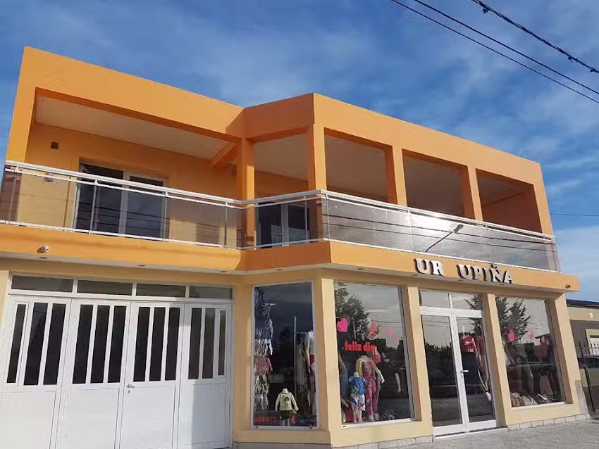 Aberturas en Aluminio de TORO SRL