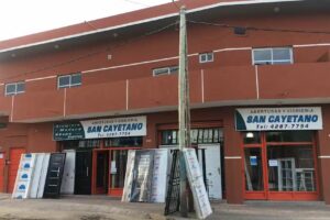 Aberturas y Vidriería San Cayetano