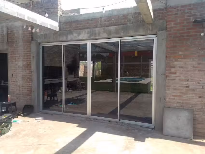 Alu Mad Carpintería De Aluminio-Vidrios