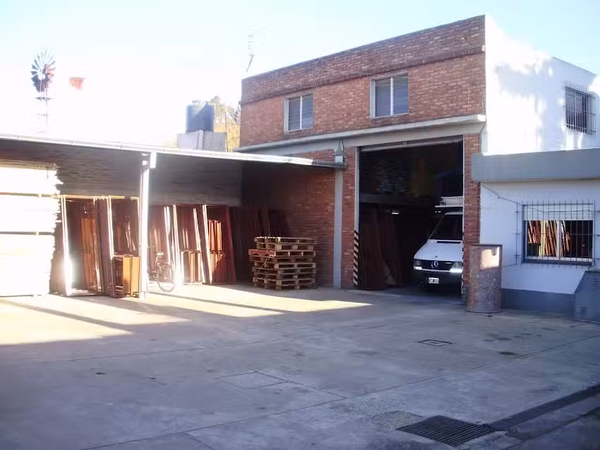 Carlos H Ferrarese e hijos