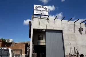 cristaleria carpinteria en aluminio