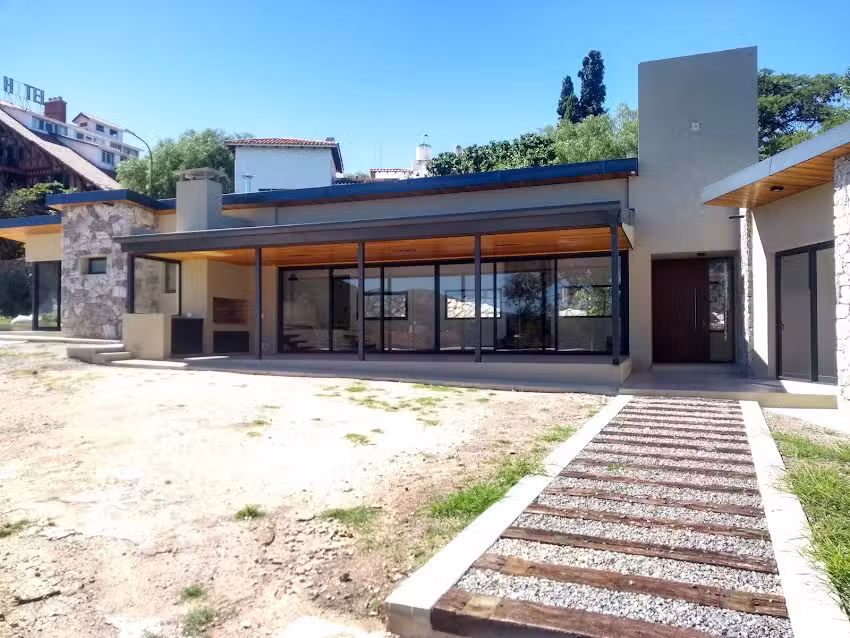 Cumbre Aberturas de Aluminio y PVC