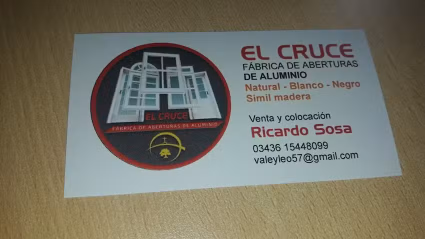 El cruce fabrica de aberturas