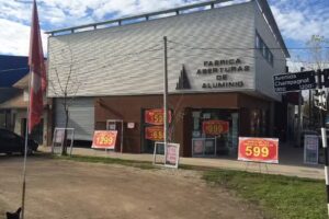 Fábrica Aberturas de Aluminio Champagnat