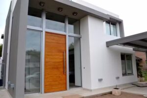 Gallo y Manca SRL – Aberturas y Equipamiento –