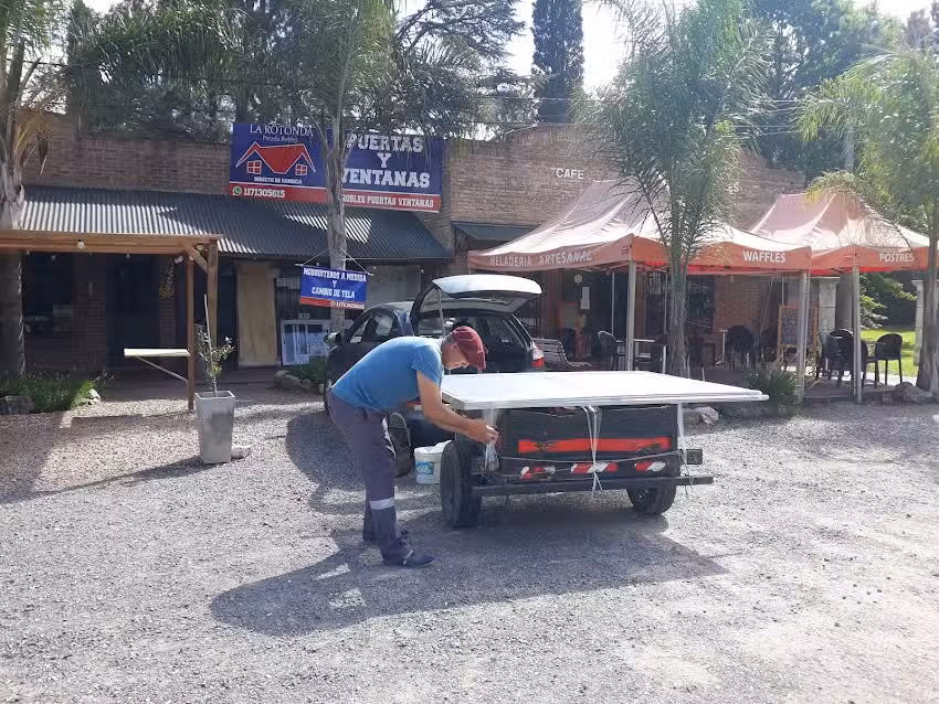 La Rotonda puertas y ventanas