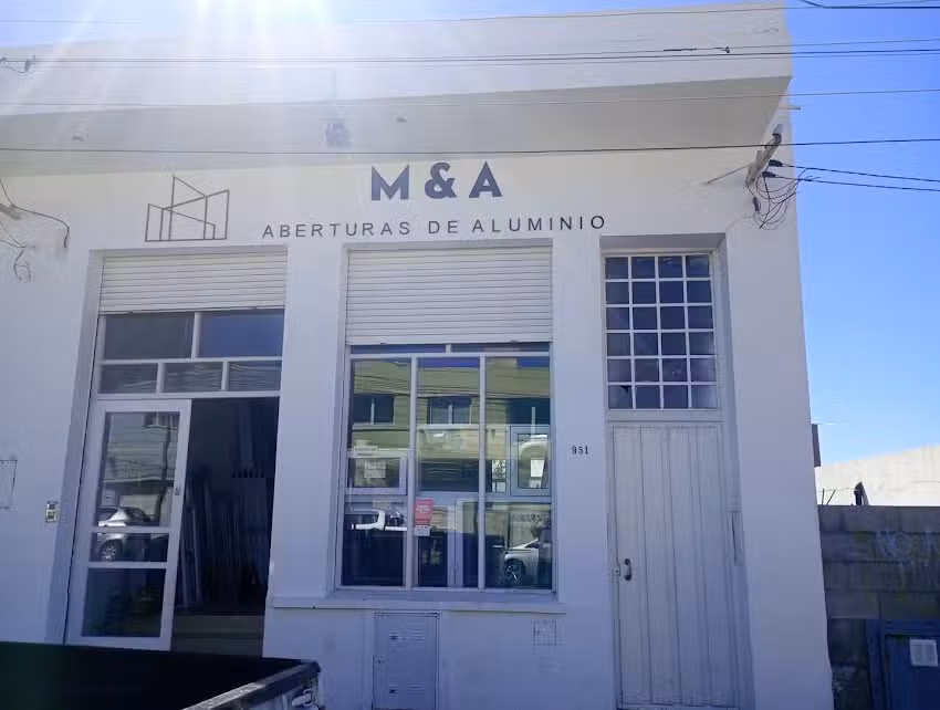 M&A Aberturas de aluminio srl