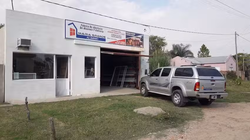 Maria Grande Aluminios