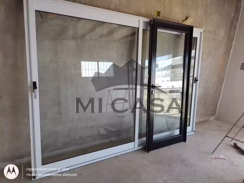 Mi casa Aberturas ( la curva)