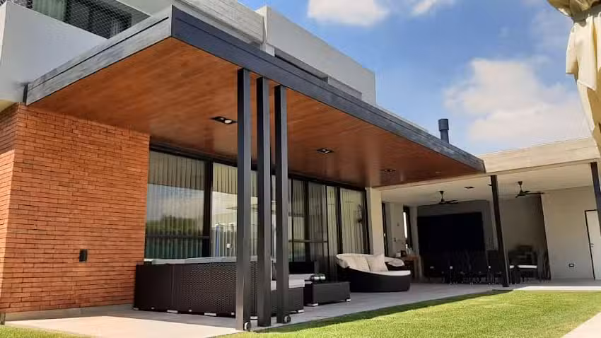 Modernia Jesús María