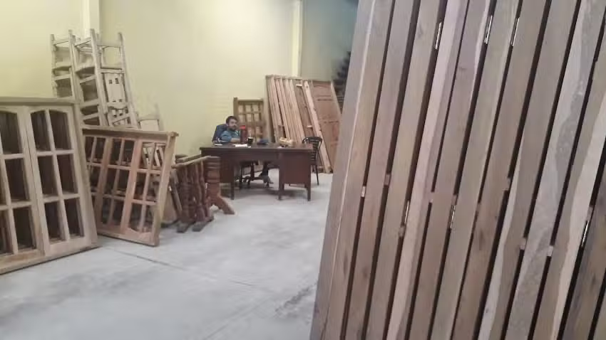 Muebles y aberturas de algarrobo EL LEGENDARIO