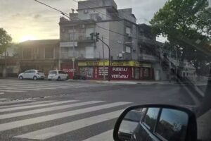 N. MILONE PUERTAS Y VENTANAS