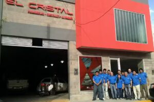 Parabrisas y aluminio – El Cristal