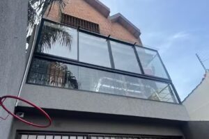 Rojo Aberturas y Vidriería de urgencias 24 hs