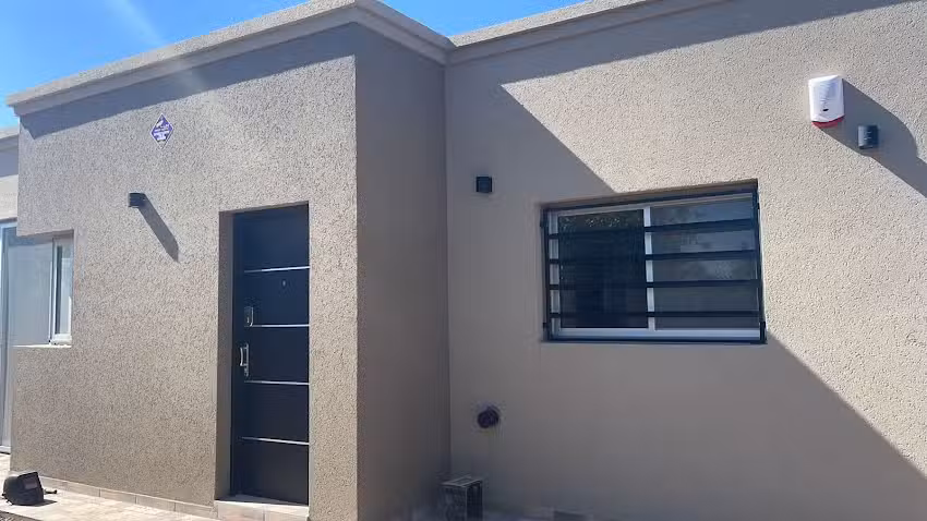 SEGURMAX PUERTAS INTERIORES Y BLINDADAS