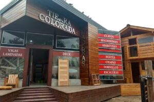 Tierra Colorada Maderas, Fábrica de aberturas y TRANQUERAS