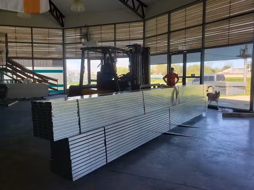 UrbanoRural Construcción en seco & Aberturas