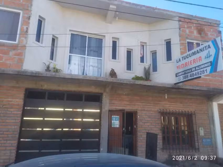 VIDRIERIA Y CARPINTERIA DE ALUMINIO LA TUCUMANITA