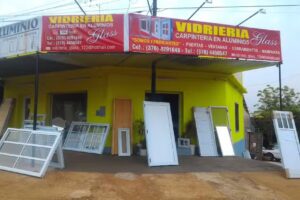 Vidrieria y Carpinteria en Aluminio Glass